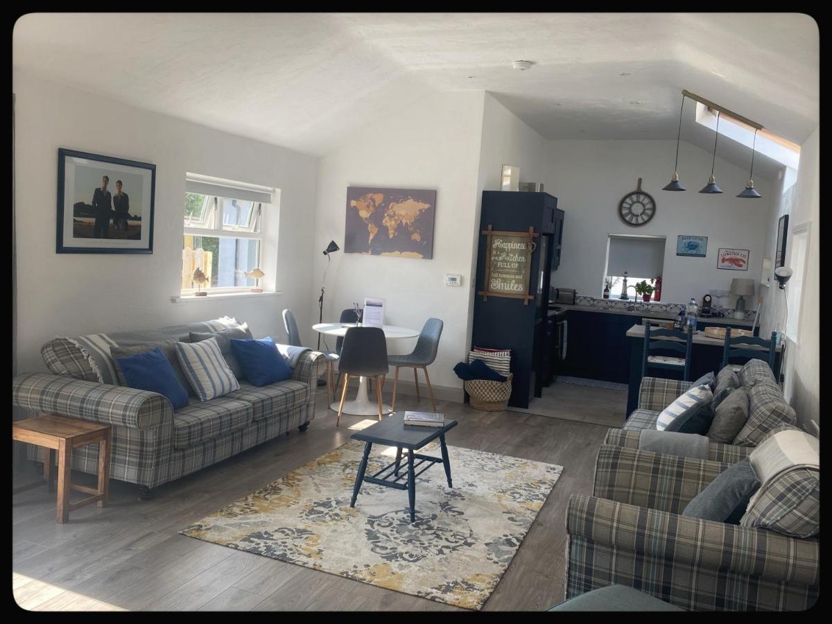 Sanctuary Lodge Корк Екстериор снимка